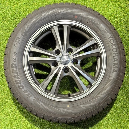 【決まりました】【美品】マークXに　215/60R16  ヨコハマ　アイスガード7 よく効きます