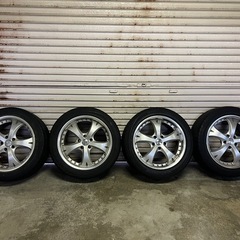 夏タイヤ　中古　ホイール付き　２４５／４５R１８　４本セット　１...