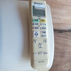 ルームエアコン2.2K　6～8畳用　２０１6年製　1ヶ月保証　１００V　　室内機クリーニング済の画像