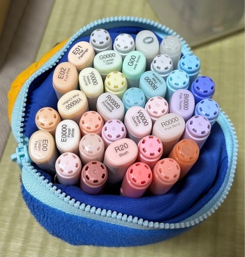 最高 コピックまとめ売り コピックまとめ売り138本 トレース台他