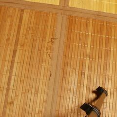 【値下げ】竹製のラグ　絨毯　中古　200×270の画像