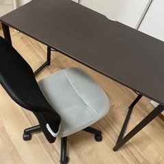 決まりました　
ニトリ　パソコンデスク　ワゴンセットの画像