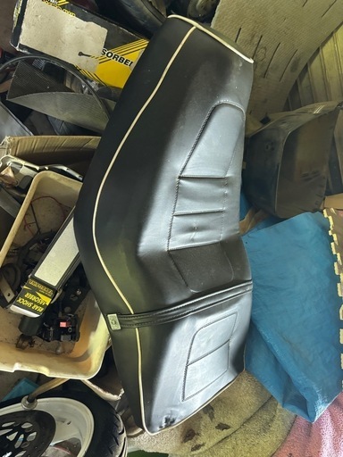 フュージョン250 シート