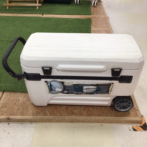 【店頭引取限定】【中古品】【現状販売】IGLOO イグルー クーラー 104L 13,200円（税込）