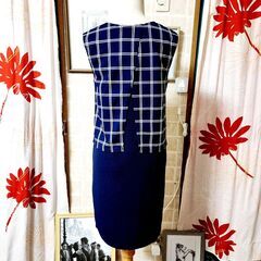 TAKA-Q(タカキュー) 絶妙な軽やかさとシルエットの綺麗感。オフィスカジュアルにぴったりなワンピース、いかがでしょうか？の画像