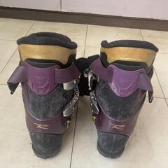 スキー靴の画像