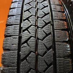 【走行短め】BS BRIDGESTONE BLIZZAK VL1 155/80R14 88/86N LT 14インチ スタッドレス 4本 23年製 プロボックス サクシード等　(KTG298) の画像