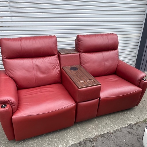 ヤマダオリジナル　YES140010RD　電動リクライニングソファ