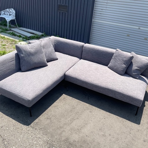 インクーン　カウチソファー　グレー　クッション付き　ソファ