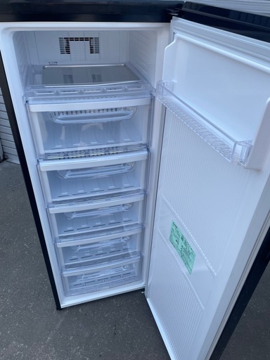 【美品】三菱 冷凍庫 144L 1ドア MF-U14H-B 2022年製 人気・おすすめ｜扱いやすい・軽量タイプにぴったり 今がチャンス 配送通知あり