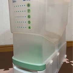 コメびつ
