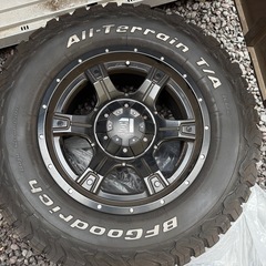 BFGoodrich 265/70/r17タイヤ&ホイールセット
