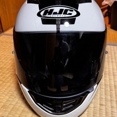ヘルメットの画像
