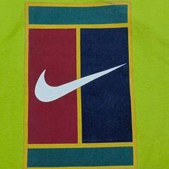 90s NIKE ナイキ 白タグ ヴィンテージTシャツ テニスロゴ　希少カラーの画像