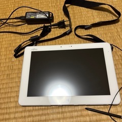 FUJITSU ARROWS Tab Q584/Hの画像