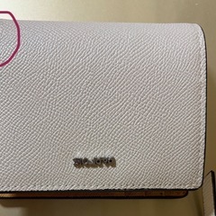 ポルトガルPerfoisのバイカラー財布の画像