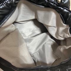 ショルダーバッグ黒の画像