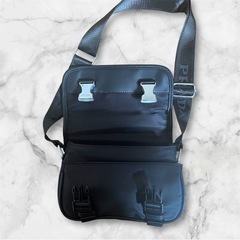 PRADA プラダ　ショルダーバックの画像