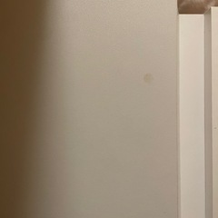 ベッドテーブル　サイド
テーブルの画像