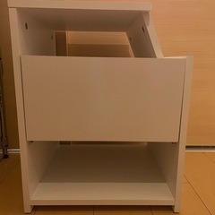 ベッドテーブル　サイド
テーブル