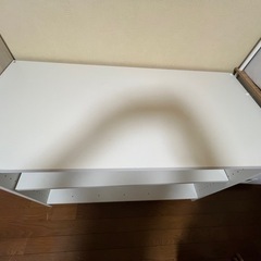 無料！　棚（高さ調節可能）の画像