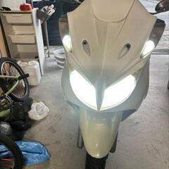 ヤマハグランドマジェスティ250の画像