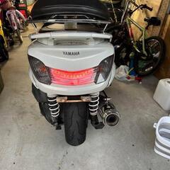 ヤマハグランドマジェスティ250の画像