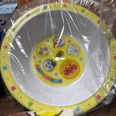 アンパンマン食器の画像