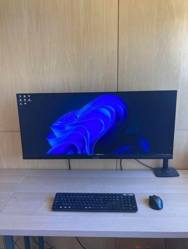 40インチウルトラワイドモニター