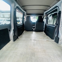 コミコミ！高年式・車検長め！ダイハツ ハイゼットカーゴの画像