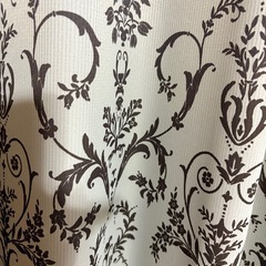 カーテンの画像