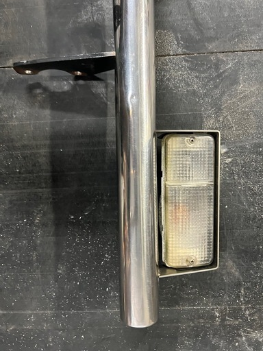 ジムニー　フロントバンパー　ステンレスバンパー　ウインカー付き　ja11 ja12 ja22