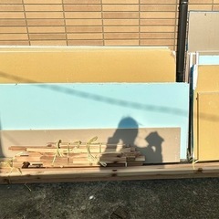 大至急‼️石膏ボード貰ってください