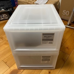 ｟値下げしました｠ハンガーラック&ボックスチェストの画像