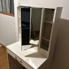 ドレッサーの画像