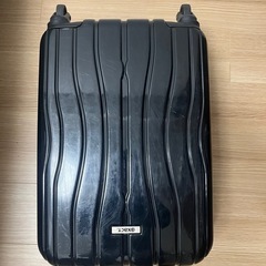 スーツケース　機内持ち込み可能