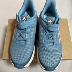 【決まりました】adidas スニーカーの画像