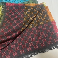 GUCCIジャガードショールスカーフの画像