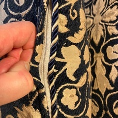 刺繍クッションの画像