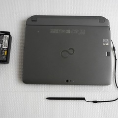 ノートパソコン　富士通　Arrows Tab　ジャンク　タブレットの画像