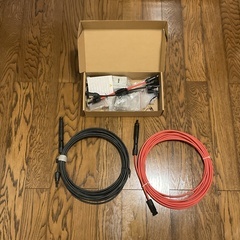 中古400wソーラーパネル(2枚で400w)の画像