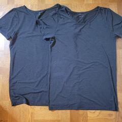 UNIQLO AIRism アンダーシャツ 160cm 黒 エアリズム