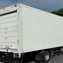 3.9坪/外寸長さ650+45cm●中型６Ｍ冷凍シャッターコンテ...