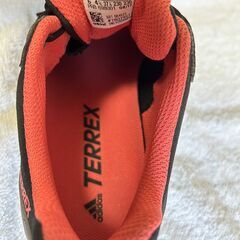 adidas（アディダス） Terrex 登山靴 トレッキングシューズ ウォーキの画像