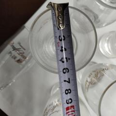 グラス１３個の画像