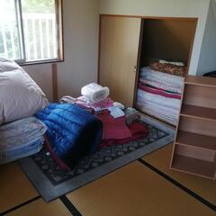 絵画 食器 茶箪笥 座椅子 布団　毛布などの画像