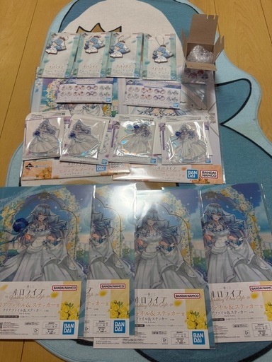 雪花ラミィ ウェディングドレス フィギュアラバーチャームセット 雪花ラミィ ウェディングドレス フィギュアラバーチャームセット