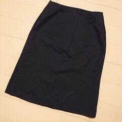 AOKI LES MUES スカートの画像