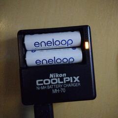 Nikon COOLPIX  MH-70  Ni-MH  バッテリーチャージャーの画像