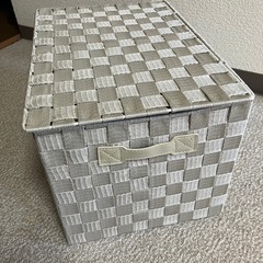 収納ケース　収納カゴ　バスケット　basket ０円の画像